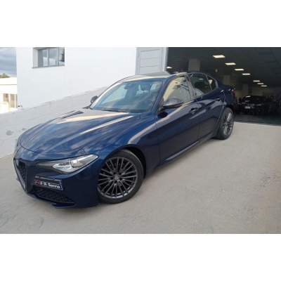 Alfa Romeo Giulia 2.2 TD  <br /> 150 CV AT8 Super 